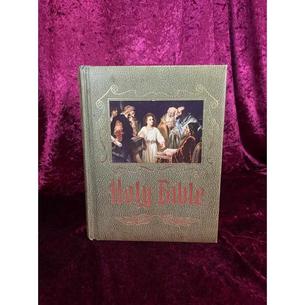 Vintage New American Family Holy Bible 1974 1975 Catholic Illustrated Hardcover